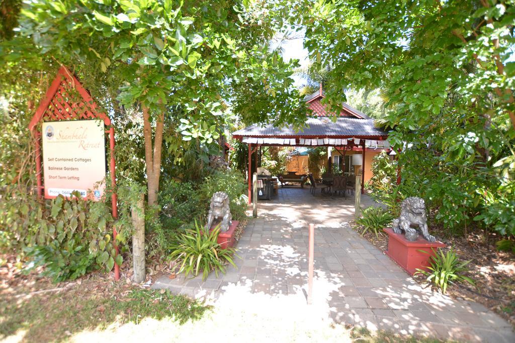 Shambhala Retreat Magnetic Island Cottages Nelly Bay Exterior foto