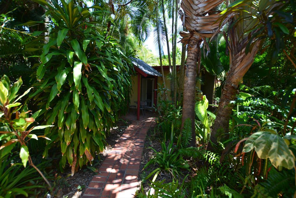 Shambhala Retreat Magnetic Island Cottages Nelly Bay Exterior foto