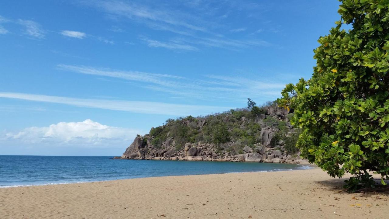 Shambhala Retreat Magnetic Island Cottages Nelly Bay Exterior foto